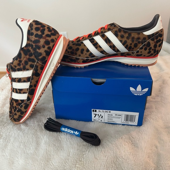 Adidas 72 OG W Leopard Print US size 7 with Red Laces + extra Black laces. - Picture 1 of 4